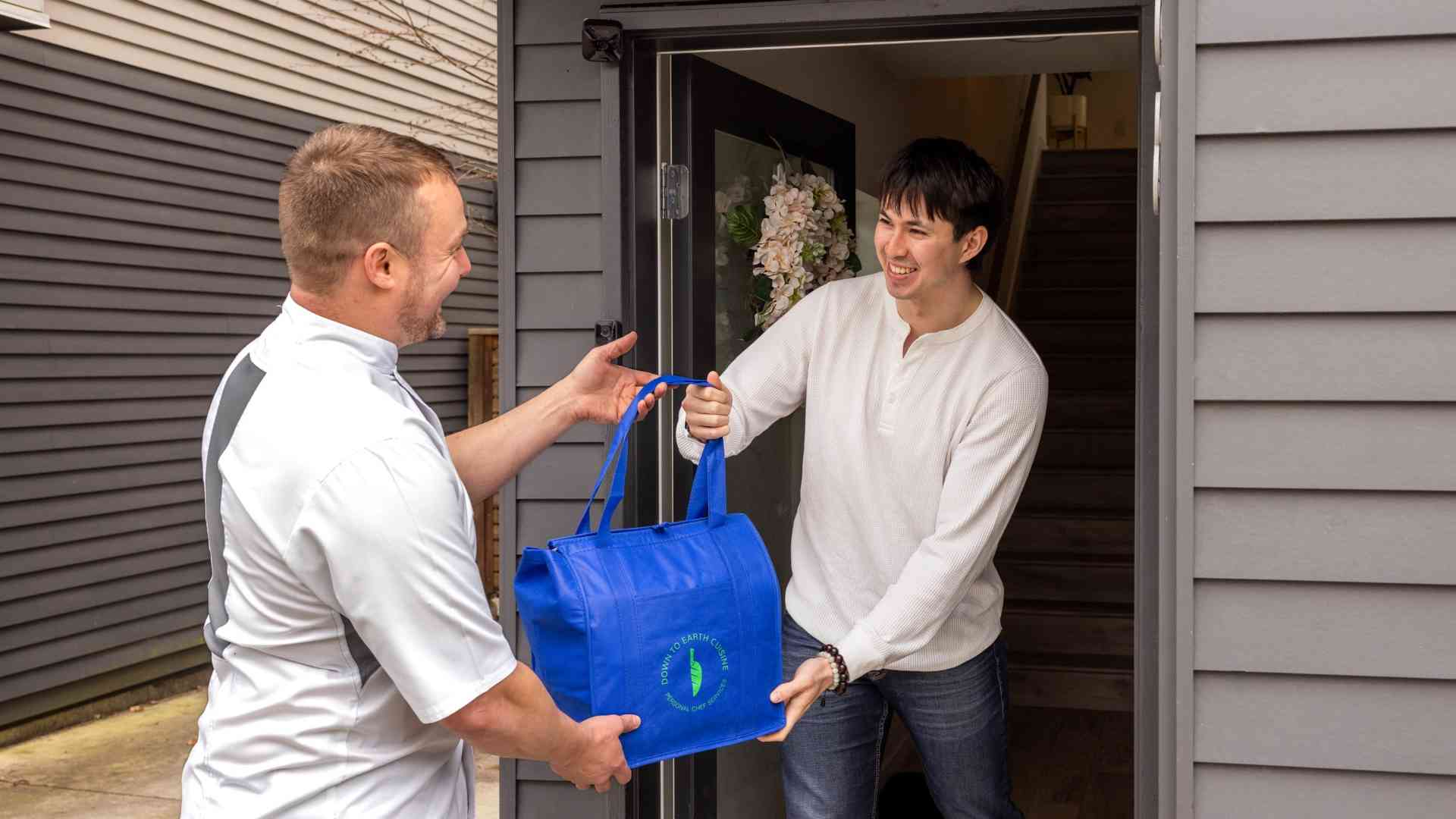 Chef-prepared meal delivery containers